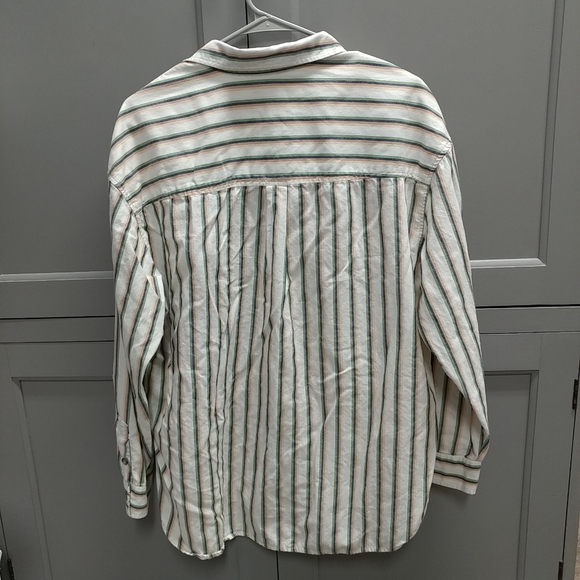 Universal Thread Oversized Fit Womens 100%Cottn Striped Long Sleeve Collar Shirt - Picture 4 of 15